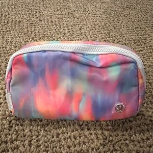 NWT SOLD OUT Lululemon Everywhere Belt Bag